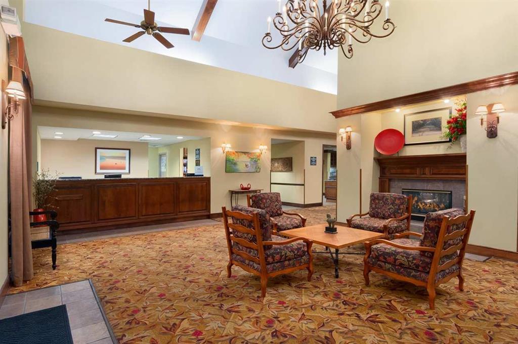Homewood Suites By Hilton Baton Rouge Interior photo